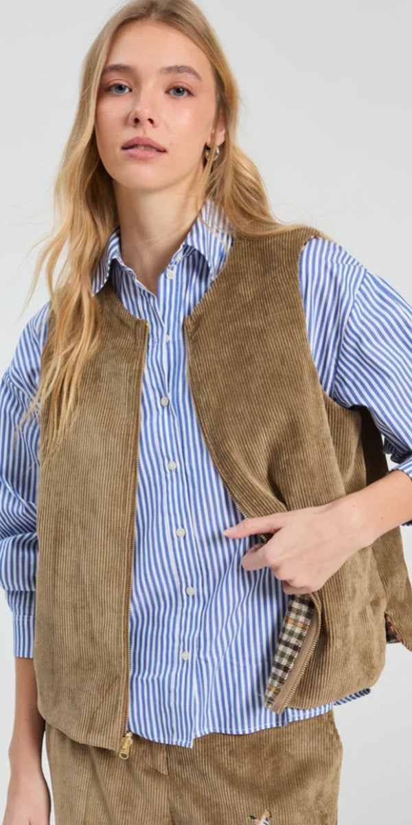 Vilagallo Reversible Corduroy Vest