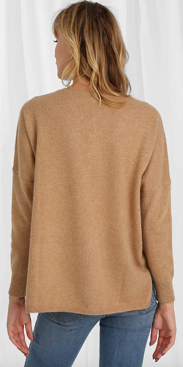 Minnie Rose Cashmere Boyfriend V