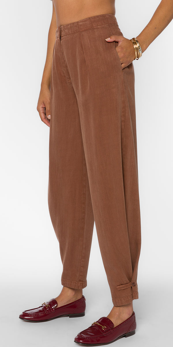 Velvet Heart Kammi Relaxed Pant
