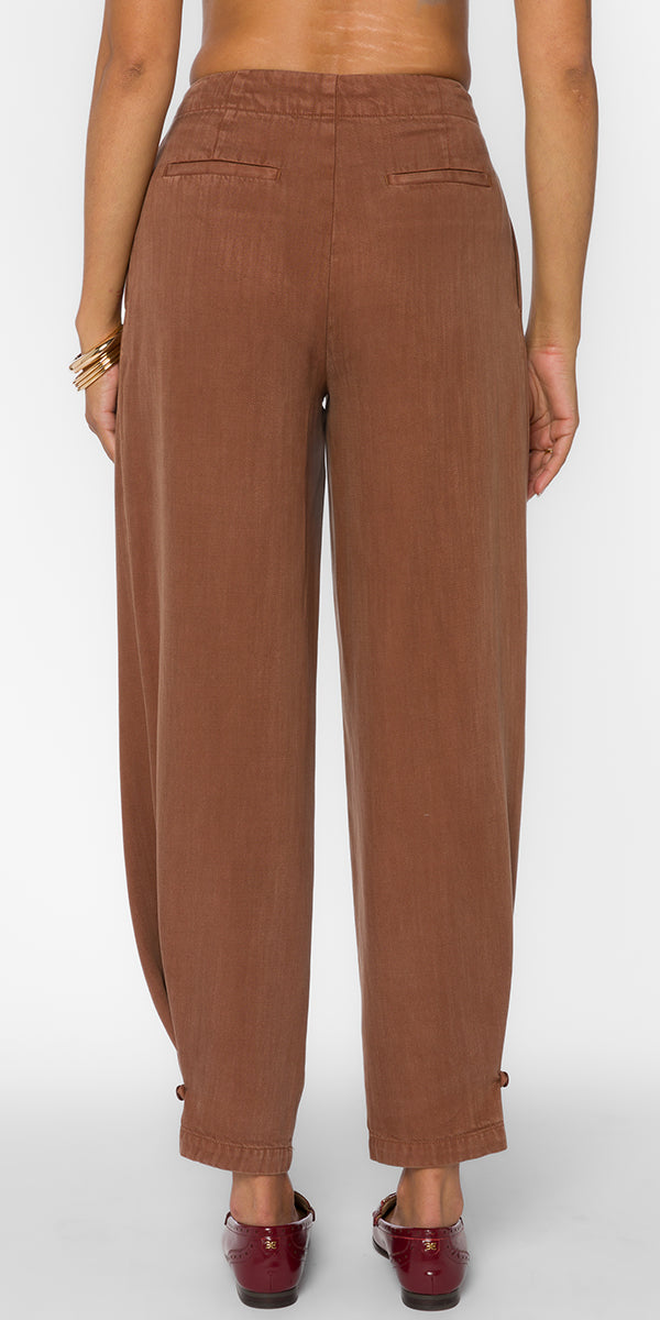 Velvet Heart Kammi Relaxed Pant